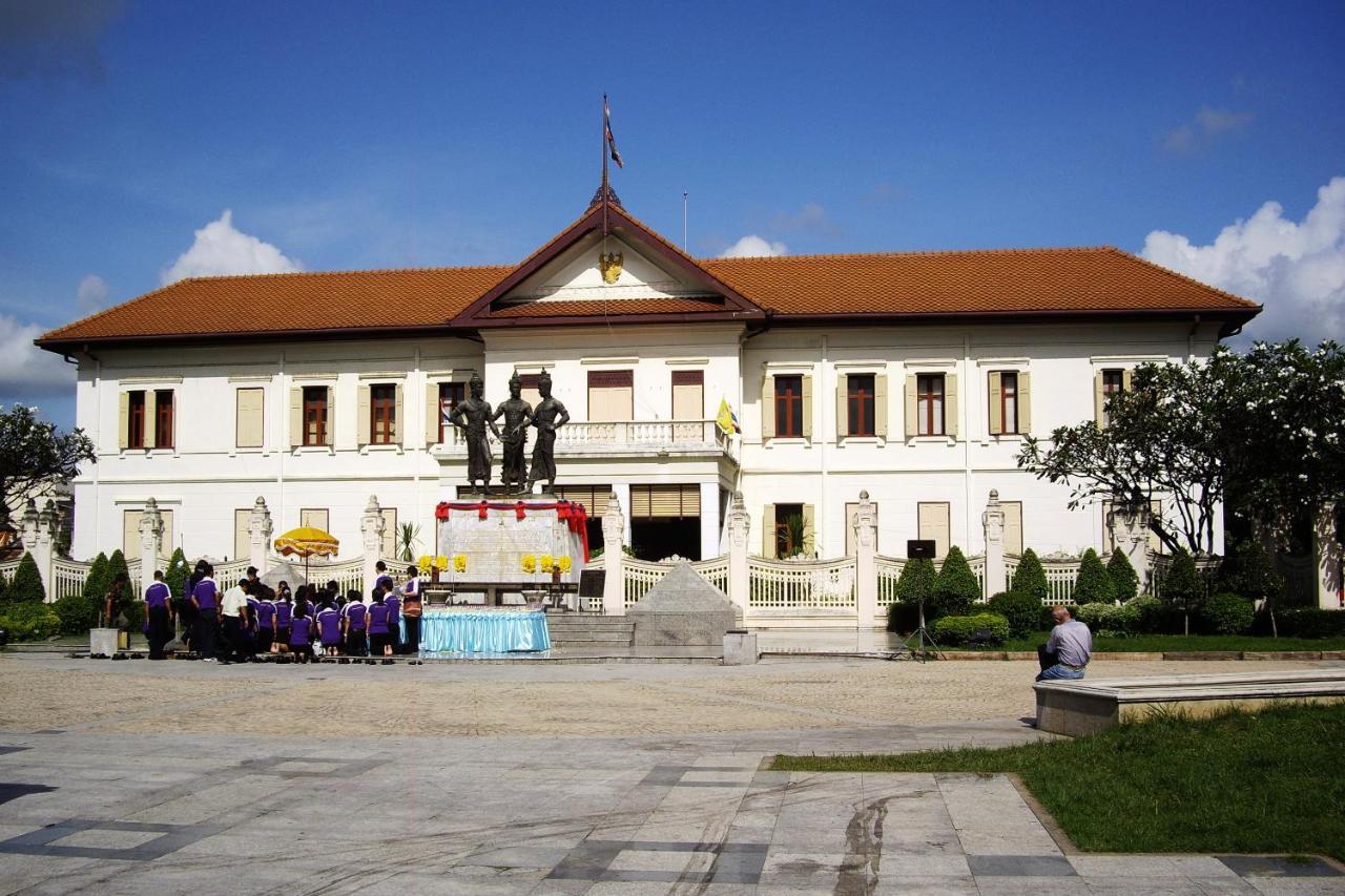 Le Light House & Hostel Chiang Mai Luaran gambar